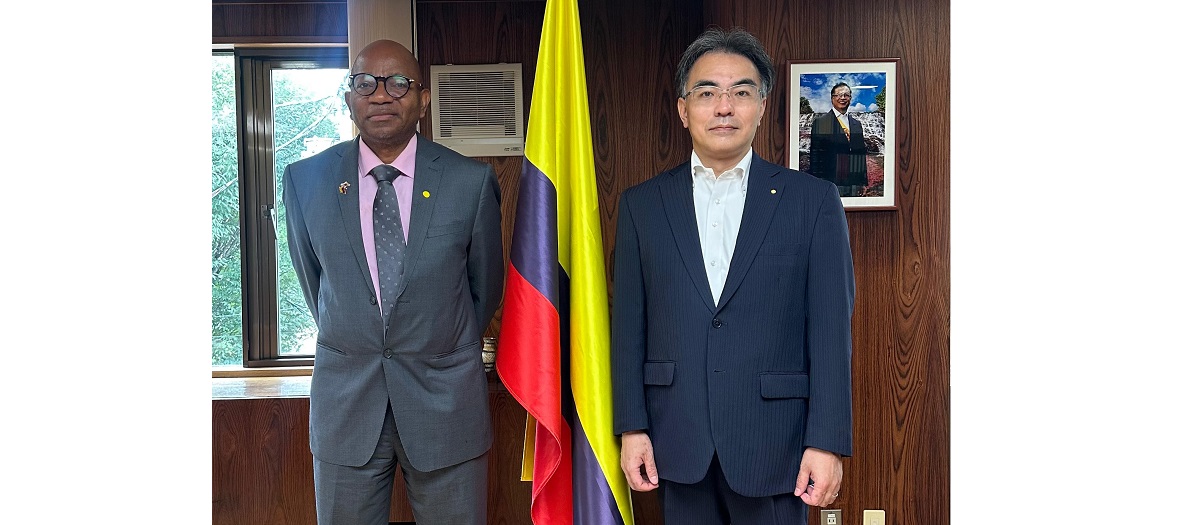 El Embajador Gustavo Makanaky recibe una visita de cortesía por parte de la organización Soka Gakkai Internacional – SGI